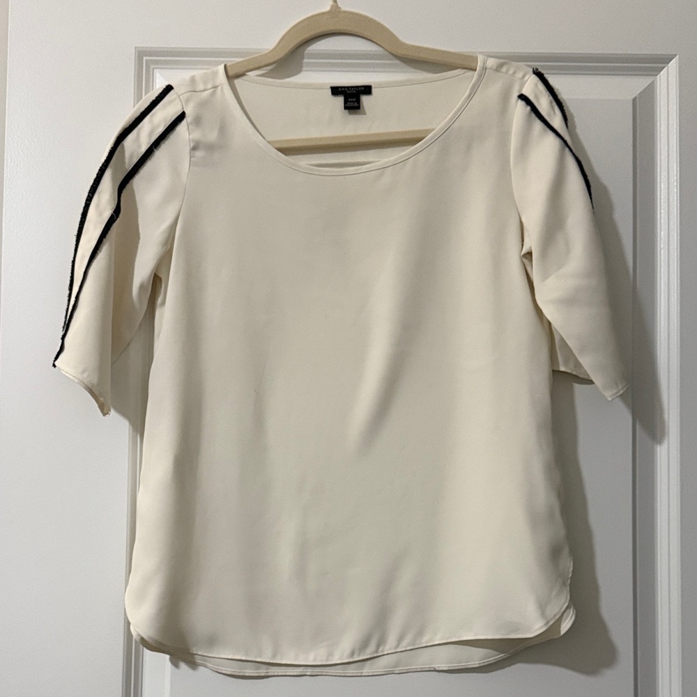Ann Taylor blouse XXS Petite